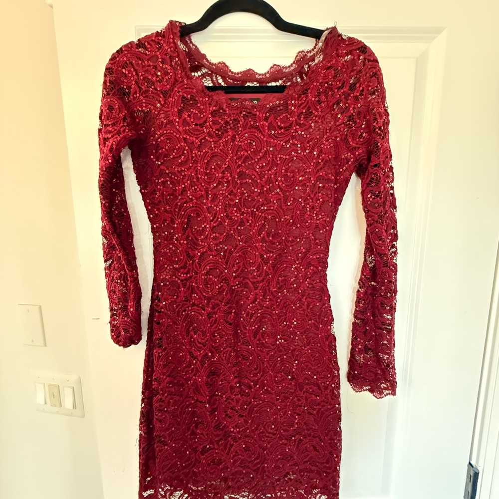 Elegant Burgundy Lace Dress